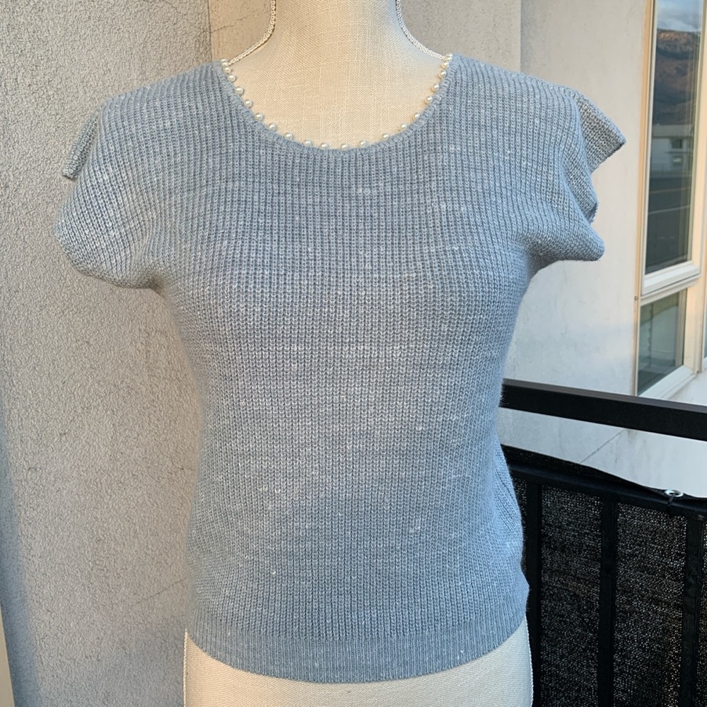 Victoria Jones petites vintage pearl neckline sweater MP